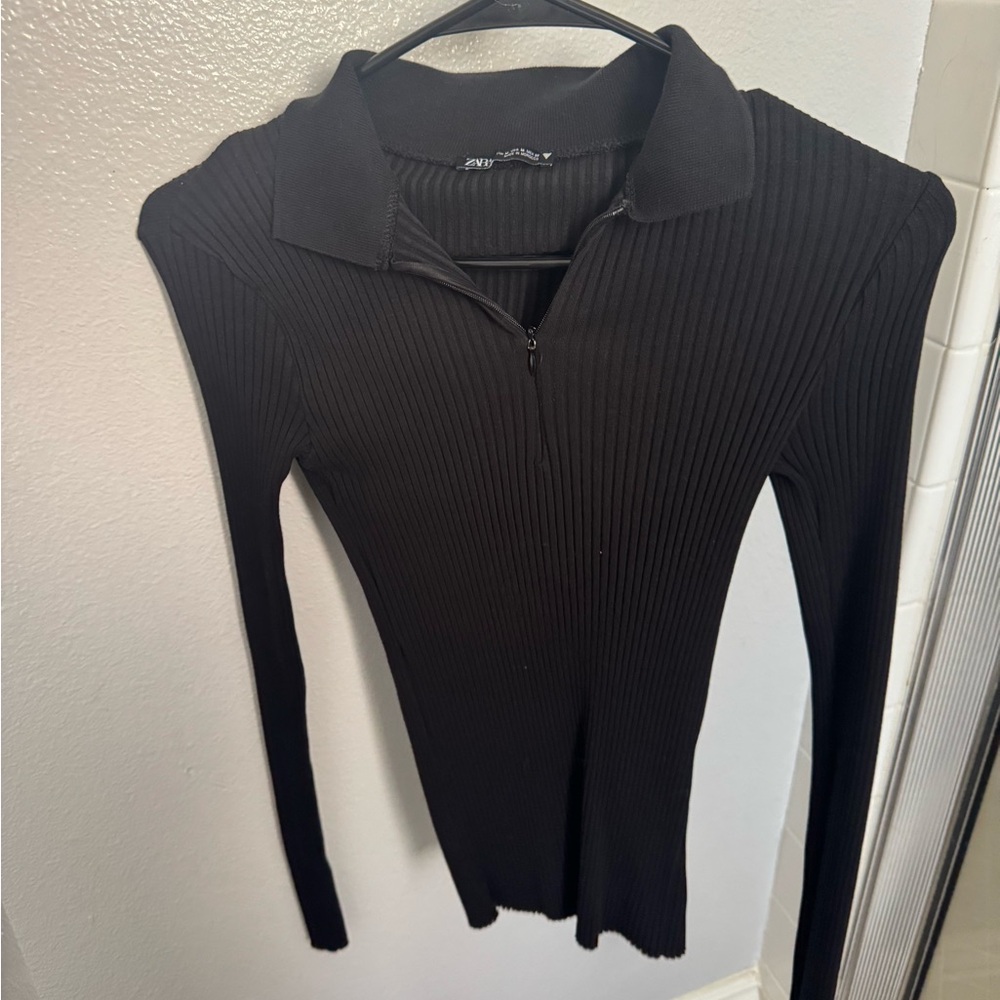 Black Ribbed Women's Top